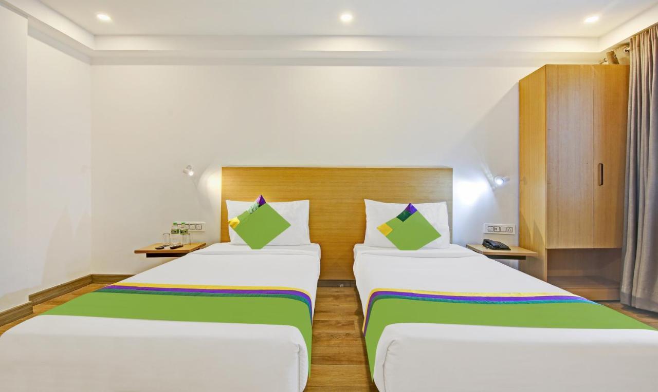 Treebo Ahinsa Residency Sohna Road Otel Gurgaon Dış mekan fotoğraf