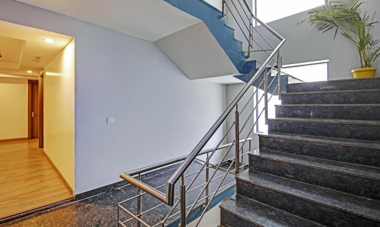 Treebo Ahinsa Residency Sohna Road Otel Gurgaon Dış mekan fotoğraf