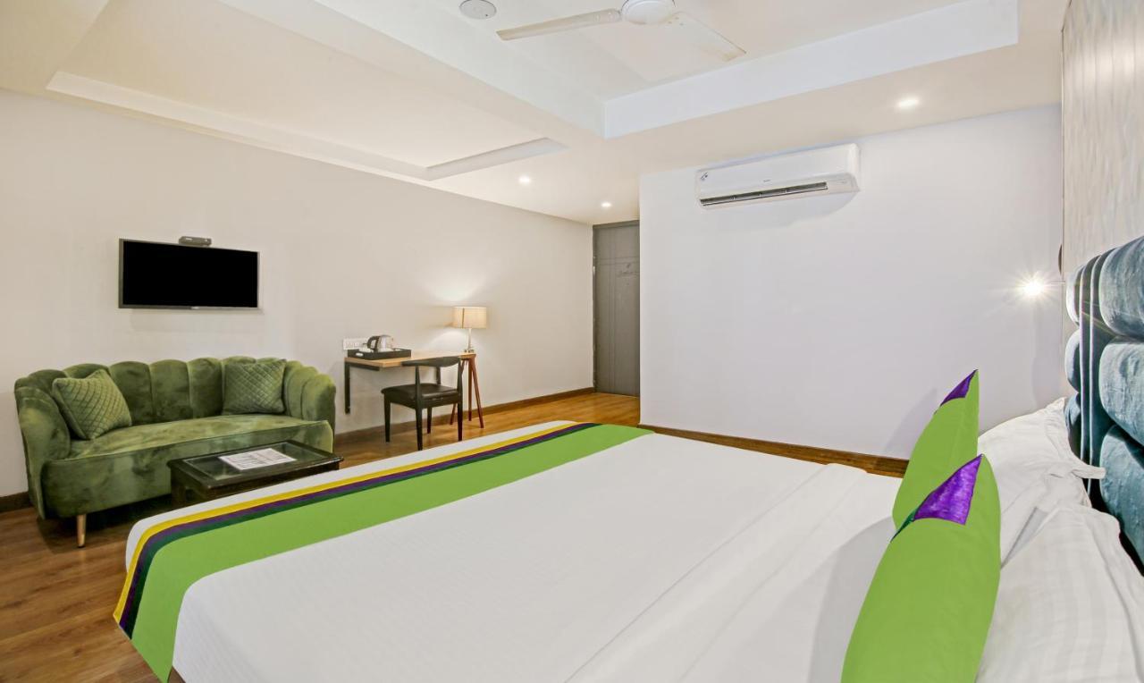 Treebo Ahinsa Residency Sohna Road Otel Gurgaon Dış mekan fotoğraf